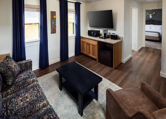 Lodge At Schroon Lake
