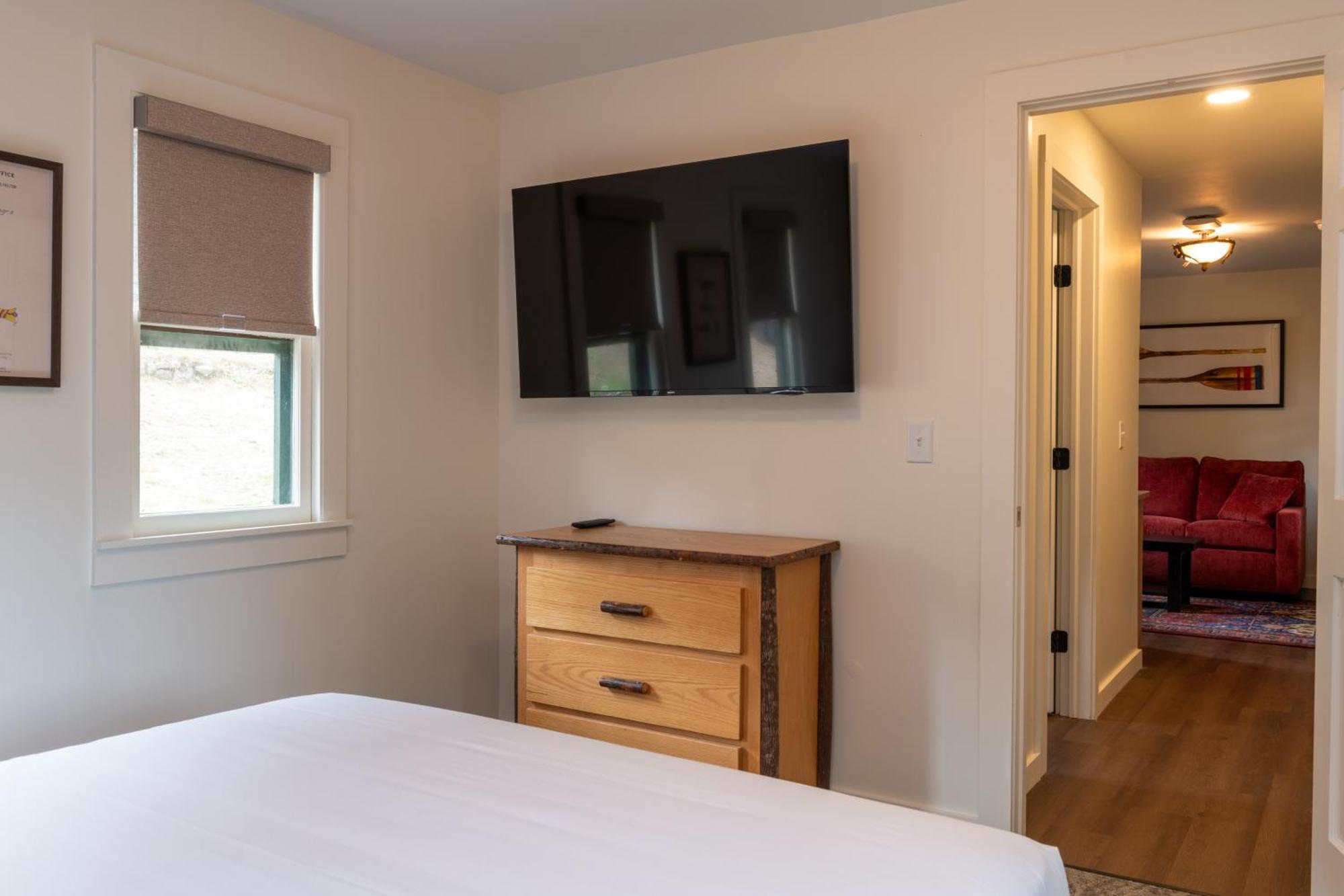 Hotel At Schroon 3*